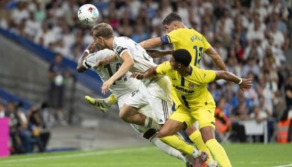 世界杯直播下载-比利亚雷亚尔vs皇家马德里：西甲积分榜二三名间的对决